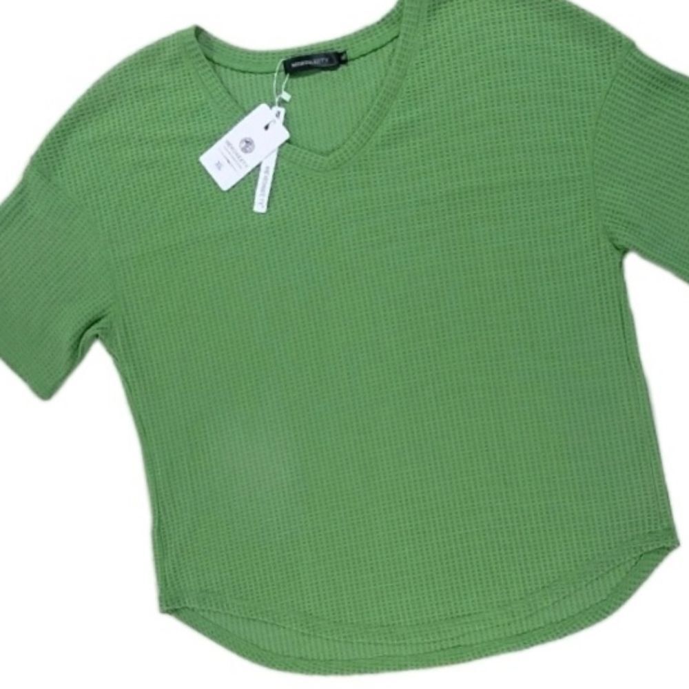 Merokeety Waffle Vneck Lightweight Relaxed Top Green Womens XL Curved Hem NWT